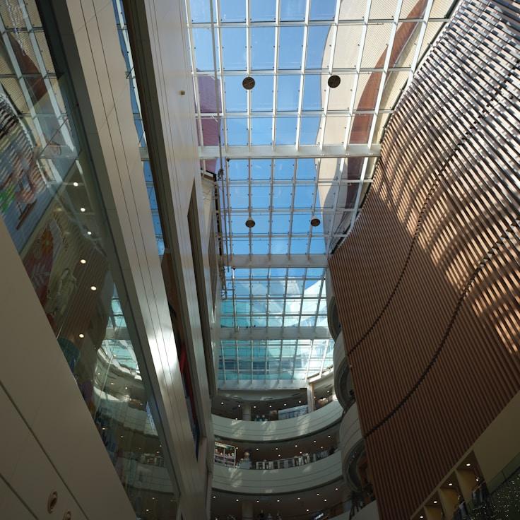 Family-friendly shopping and daily life in Portugal